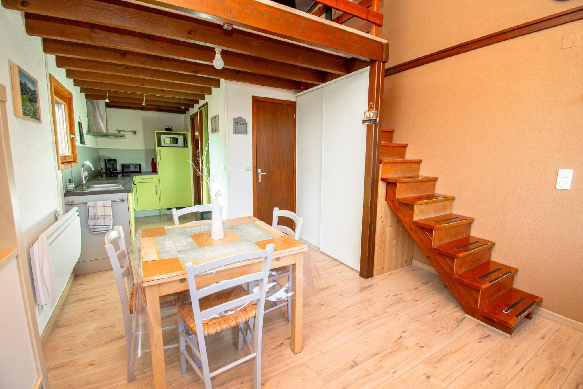 Apartmán Terrasse Des Monts - Duplex Independant De Charme Les Hopitaux-Neufs Exteriér fotografie